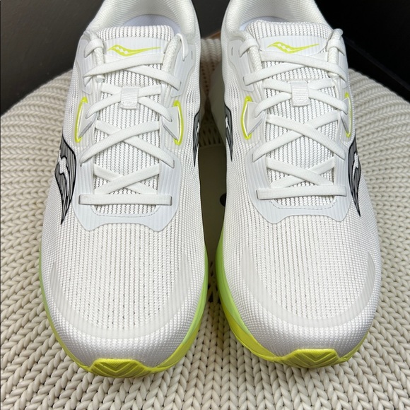 Saucony Tide 2 Shoes main image 6